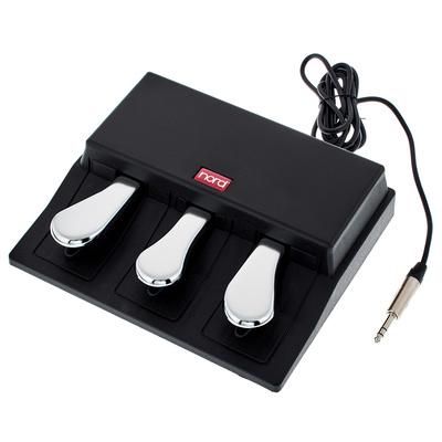 Clavia Triple Pedal