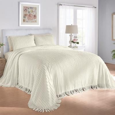 Chenille Bedspread by BrylaneHome in Eggshell (Size TWIN)