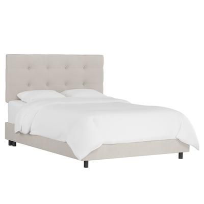 Tufted Bed by Skyline Furniture in Premier Platinum (Size KING)