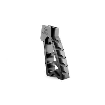 Tyrant CNC MOD Grip w/Chevron Back Strap Black Medium TD-763