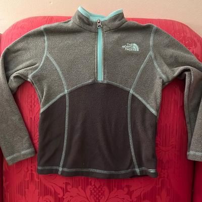 The North Face Shirts & Tops | Girls North Face Glacier 1/4 Zip Up Fleece Gray/Green Size Xxs | Color: Gray | Size: 5g