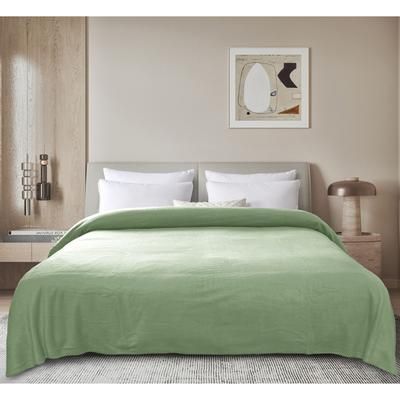 Supreme Warmth Pencewood Fleece Blanket by LCM Home Fashions, Inc. in Sage (Size KING)