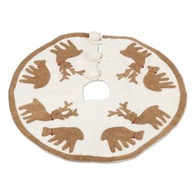 Reindeer Carnival,'Handcrafted Wool Tree Skirt with Tan Reindeer from India'