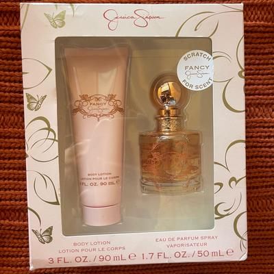 Jessica Simpson Bath & Body | Jessica Simpson Perfume Set | Color: Pink | Size: Os