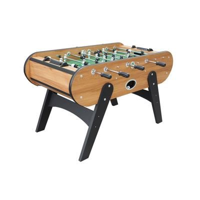 Calcio balilla di legno scuro