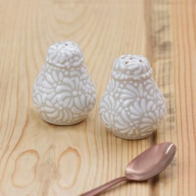 Sublime Spring,'Beige and Ivory Ceramic Salt and Pepper Set (2 pieces)'