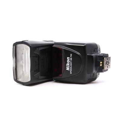 Used Nikon Sb-700 Speedlight
