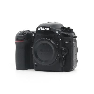 Used Nikon D7500