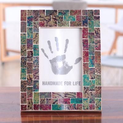 Colorful Memorabilia,'Wooden Photo Frame with Colorful Glass Mosaic Pattern (4x6)'