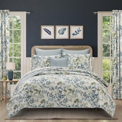 Evergreen Blue 3 Piece Quilt Set by Royal Court in Blue (Size KING)