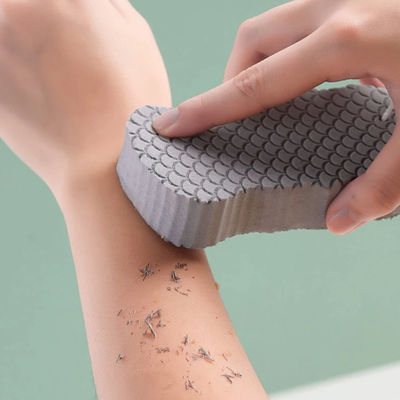 Magic Exfoliating Bath Sponge Gray