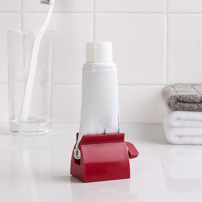 Magic Rolling Tube Squeezer Red