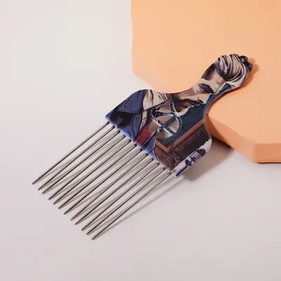 1 patterned steel needle inserted comb, suitable for straight hair styling and hair removal,Special for real hair wigs