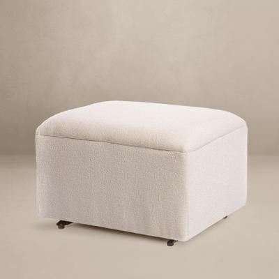 Oilo Gliding Ottoman
