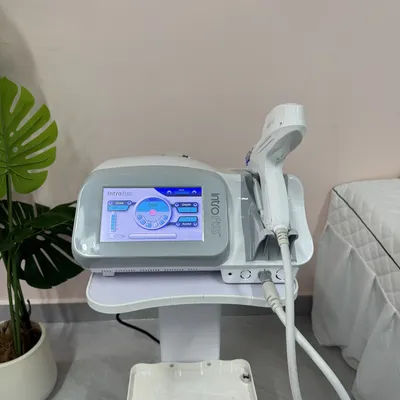 New Water Machine Hydrating Whitening Freckle-Removing RF Nutrition Introduction Photon Rejuvenation Negative Pressure Painless