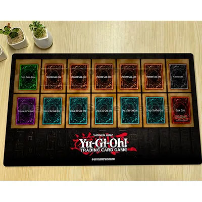 Tapis de jeu YuGiOh Classic 2026 Template TCG CCG, tapis de jeu de société, tapis de duel, tapis de jeu de cartes à collectionner, tapis de souris en caoutchouc, sac gratuit, 600x350x2mm