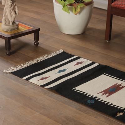 'Hand-Loomed Geometric 2x6 Cotton Dhurrie Rug from India'