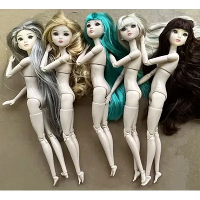 1/6 Classic Makeup Girl Doll Head Superwhite Female Collectible Doll Head Figure with Long Hair And 3D Eyes for Doll