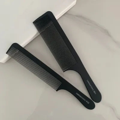 2 Pieces Anti Static Heat Resistant Carbon Steel Comb Handheld Comb All Hair Types Grooming Comb