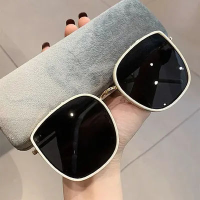Lunettes de soleil carrées surdimensionnées tendance, pour la plage et les voyages, verres UV400, monture en métal, lunettes de soleil streetwear pour femmes