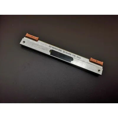 203 DPI 7FM06507000 livraison gratuite nouvelle tête d'impression originale B-FV4T 203 dpi tête d'impression thermique pour toshiba FV4T B-FV4T-GS