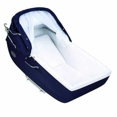 Inglesina Classica Bassinet with Diaper Bag in Navy/White