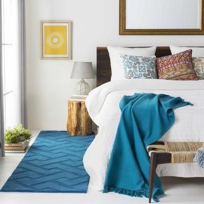 Finningley 20" Square Traditional Cotton Cream/Sky Blue/Navy/Teal/Aqua/Blue Throw Pillow - Boutique Rugs