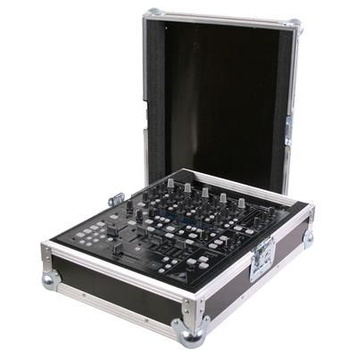 Behringer DDM 4000 Bundle II