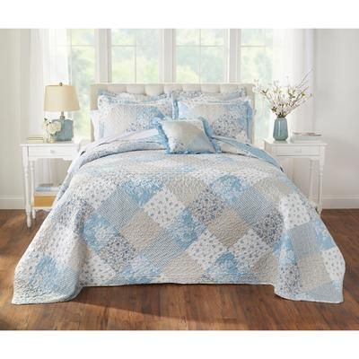 Patchwork Bedspread by BrylaneHome in Soft Blue (Size QUEEN)