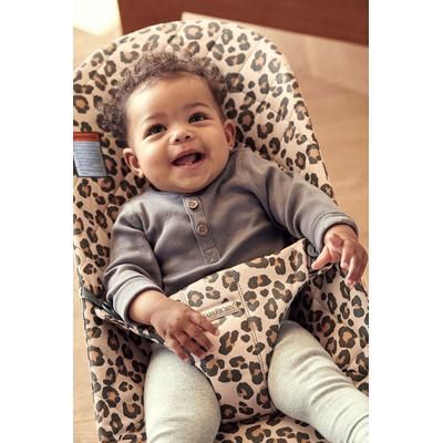 BabyBjrn Bouncer Bliss, Dark Gray Frame Classic Quilt Cotton Beige Leopard
