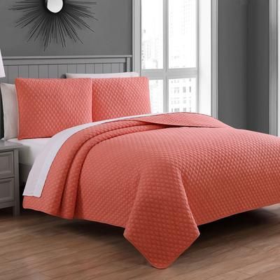 Estate Collection Fenwick Quilt Set by American Home Fashion in Coral (Size KING)