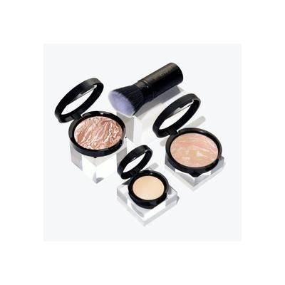 Plus Size Women's Daily Routine: Bronze Full Face Kit (4 Pc) by Laura Geller Beauty in Porcelain