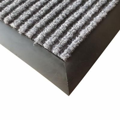 Winco FMC-310C Carpet Floor Mat - 3' x 10', Charcoal, Gray