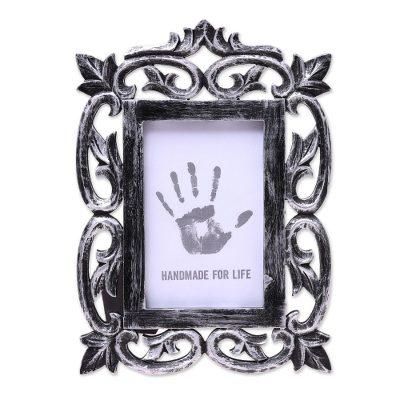 Noble Portrait,'Hand Carved Distressed Black Mango Wood Photo Frame (4x6)'