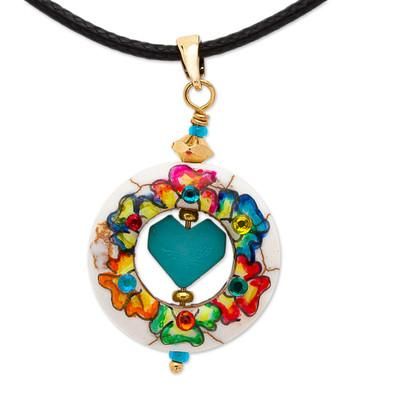 'Howlite Pendant Necklace with Heart-Shaped Hematite Stone'