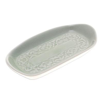 'Handmade Celadon Ceramic Leaf-Themed Serving Bowl in Green'