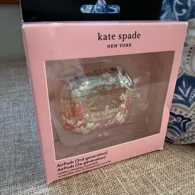 Kate Spade Headphones | Kate Spade Airpods Case (Third Generation) In Floral | Color: Blue | Size: Os