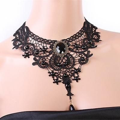 Girocolli Collane con ciondolo For Per donna Feste Halloween Mascherata Pietre sintetiche Cristallo Pizzo Multistrato Nero