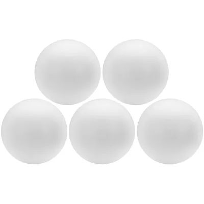 Boules en polystyrène de différentes tailles