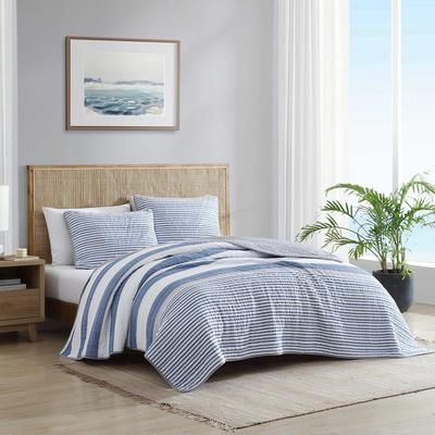 Fairwater Blue Twin Quilt & Sham Set