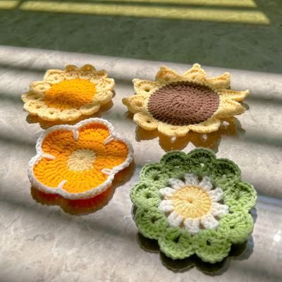 TEMU 4pcs Sunflower Coaster Pattern Coasters, Heat Insulation Mats, 4 Different Patterns And Sizes, Suitable For Cups Of Different Sizes