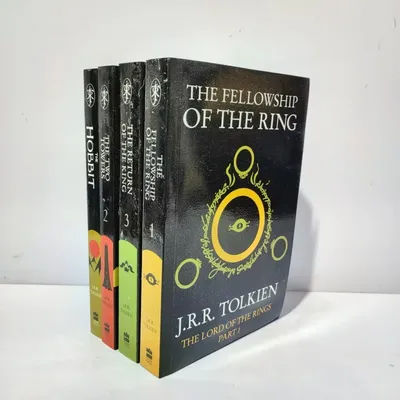 4Books/Set The Fellowship Of The Ring The Hobbit Stories And Interests Extracurricular Reading Foreign Classic Books Film Novels