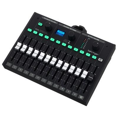 Behringer P24