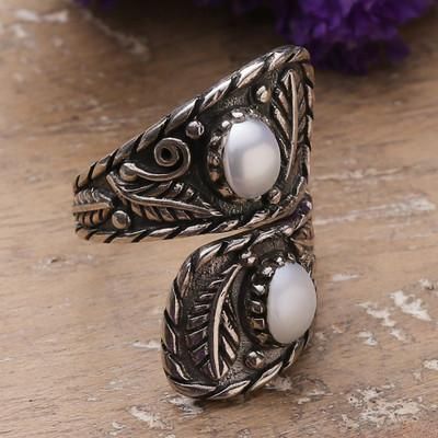 Call from the Ocean,'Classic Leafy and Floral Cream Cultured Pearl Wrap Ring'