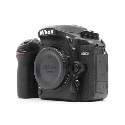 Used Nikon D7500