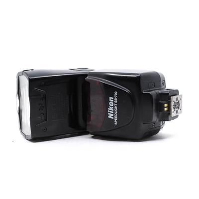 Used Nikon Sb-700 Speedlight