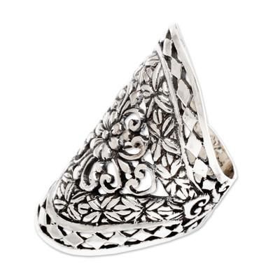 Basket of Blooms,'Sterling Silver Flower Ring'