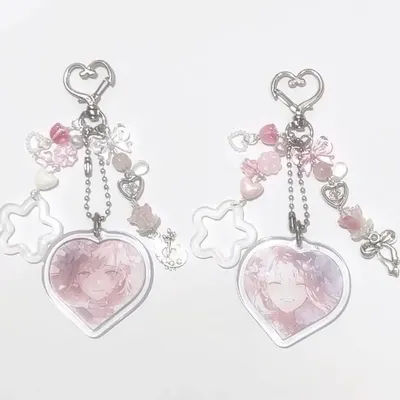 project sekai mizuki and ena matching keychains ver2