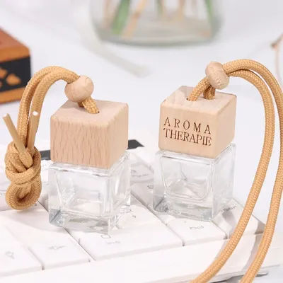 1pcs 8ml Travel Spray Bottle Perfume Bottle Essential Oil Diffuser Air Freshener Hanging Bottles Empty Glass Bottles Travel
