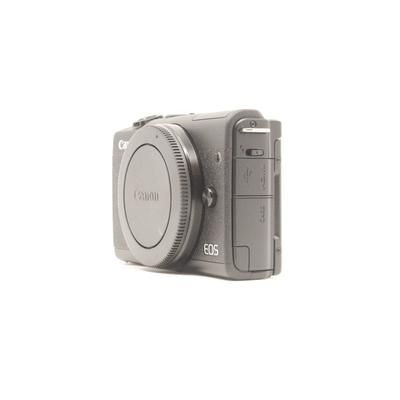 Used Canon EOS M200